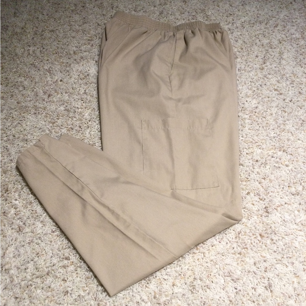 Scrub pants